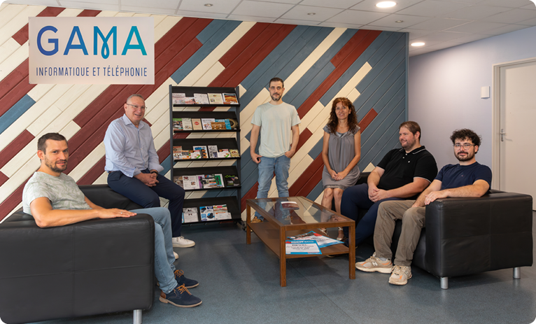 Equipe Gama dans les bureaux